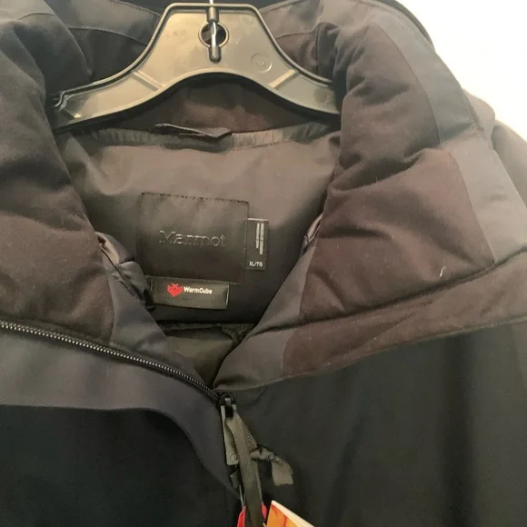 Marmot Gore-Tex Jacket - Picture 3 of 15